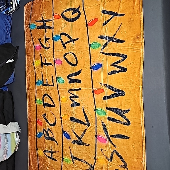 Other - new stranger things throw blanket 50x60